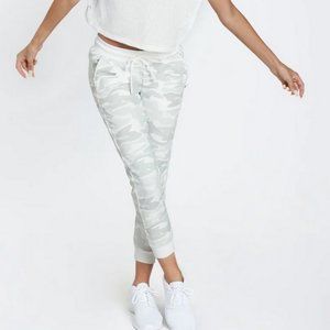 NWT - TLF Orbit Joggers